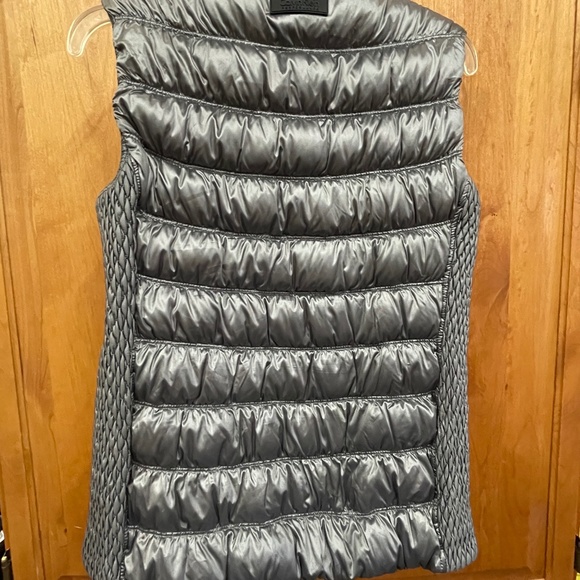 New Calvin Klein Performance Down Vest Metallic Gray Size Large Warm - Picture 7 of 9